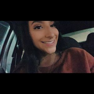 Meet your Posher, Gabby